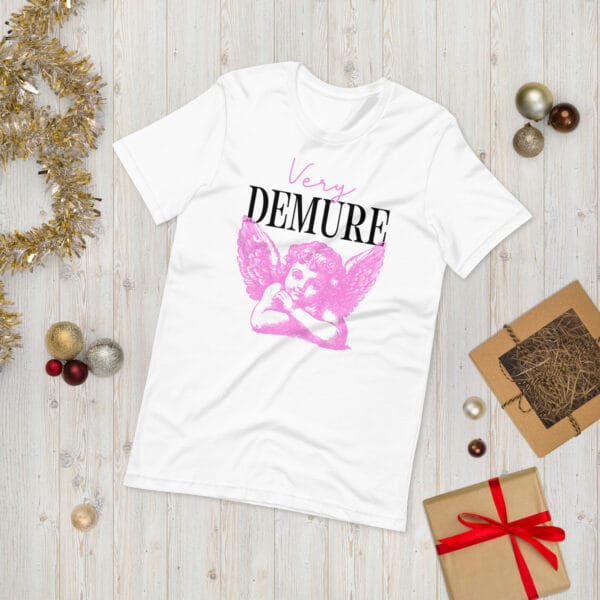 Very Demure - Unisex t-shirt